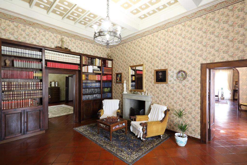 Palazzo Febei Apartment ออร์เวียโต ภายนอก รูปภาพ